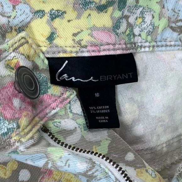 Lane Bryant Hi Rise Floral Pastel Spring Time Printed Denim Ankle Jeans SZ 16 - Picture 3 of 6